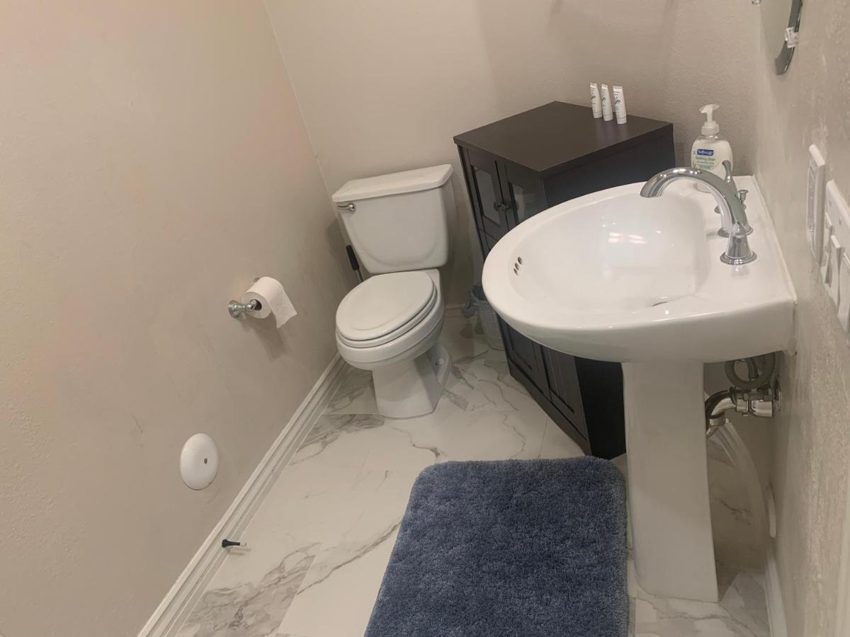 Luxhome Suites N Villa リバーサイド エクステリア 写真